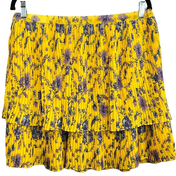 Banana Republic Floral Pleated Mini Skirt Size M A-Line Tiered Yellow Cottage - Picture 1 of 9